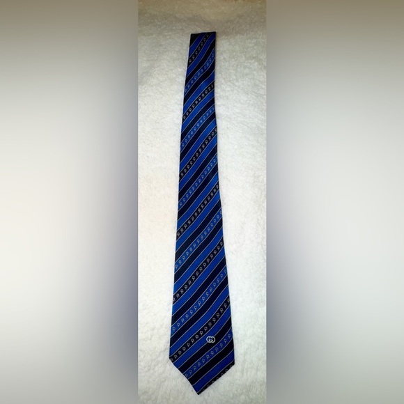 Gucci Blue & Black Stripe Silk Tie Made in Italy VGUC - Picture 2 of 8